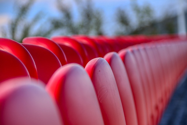 央行：着力解决民营企业融资难融资贵问题.